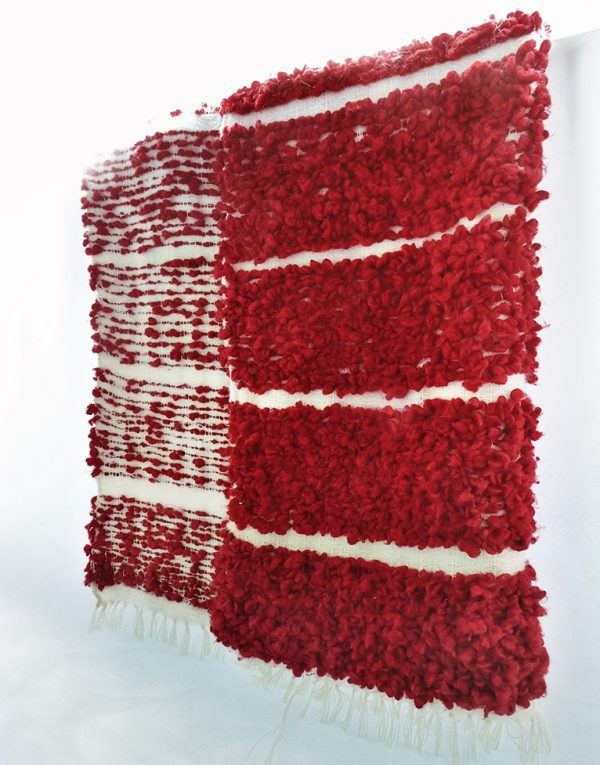 Mantas artesanales de lana colección Fueguitos en lana merina roja y blanca